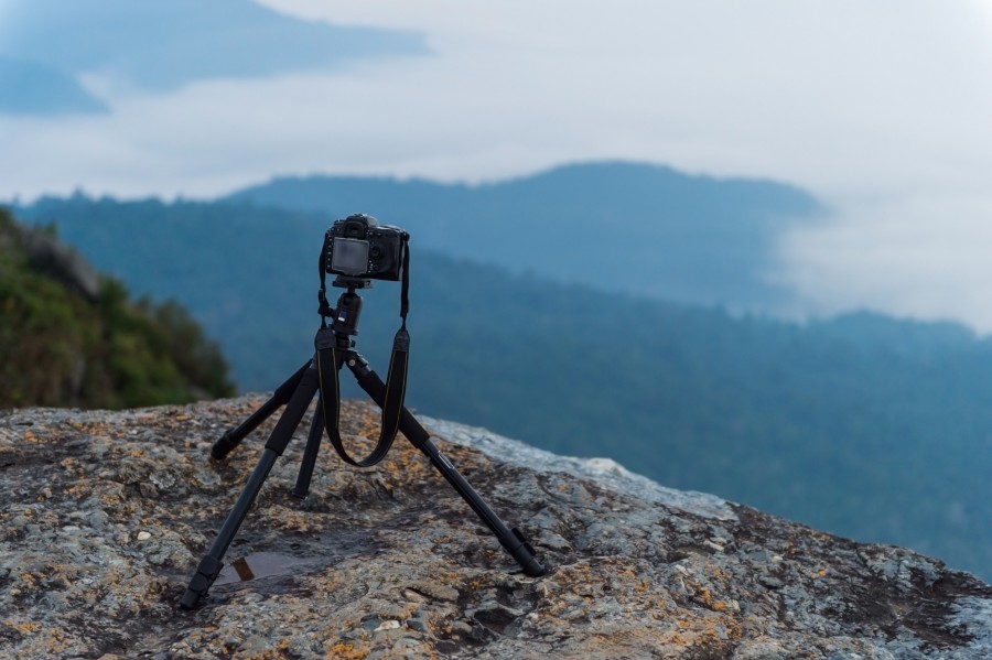 Quel équipement photo est recommandé pour photographier des montagnes ?